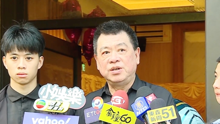 上百民眾齊聚追悼于朦朧 孫德榮在台辦法會安靈