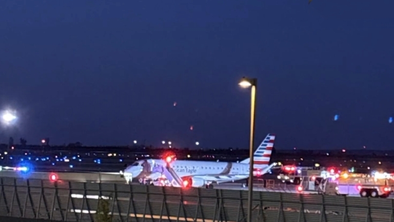 【短訊】美航客機飛行員與空服失聯 在內布拉斯加迫降