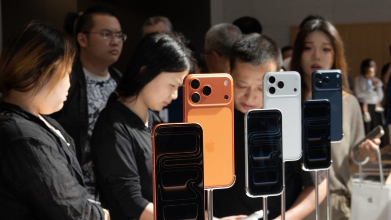 【財經簡訊】 iPhone 17熱賣 良好業績推高股價