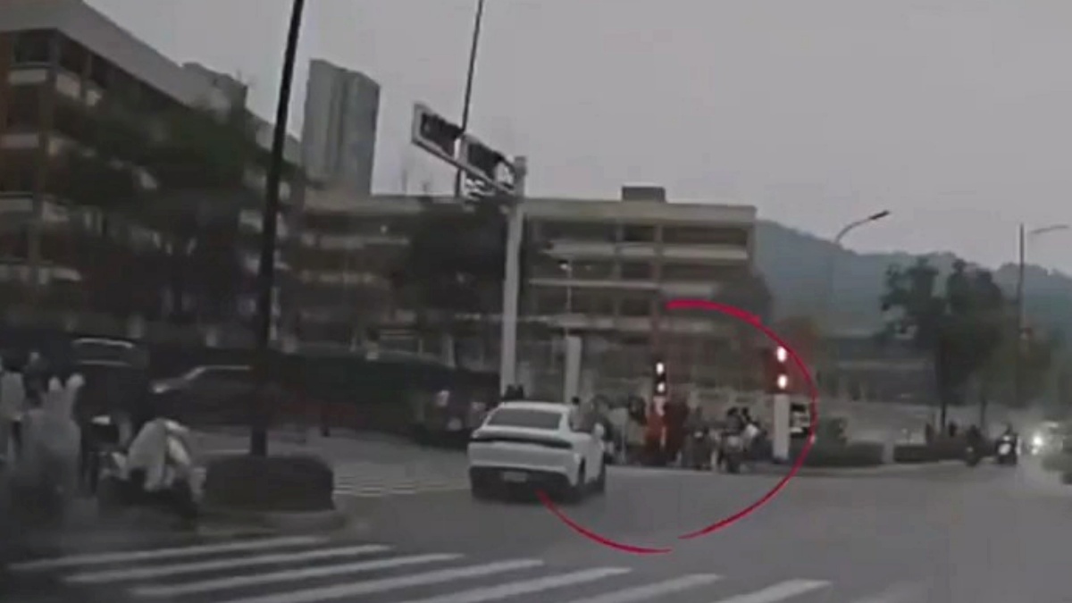 禁闻】湖北十堰车撞小学生中共全网封杀消息| 法轮功学员高科| 坚持信仰