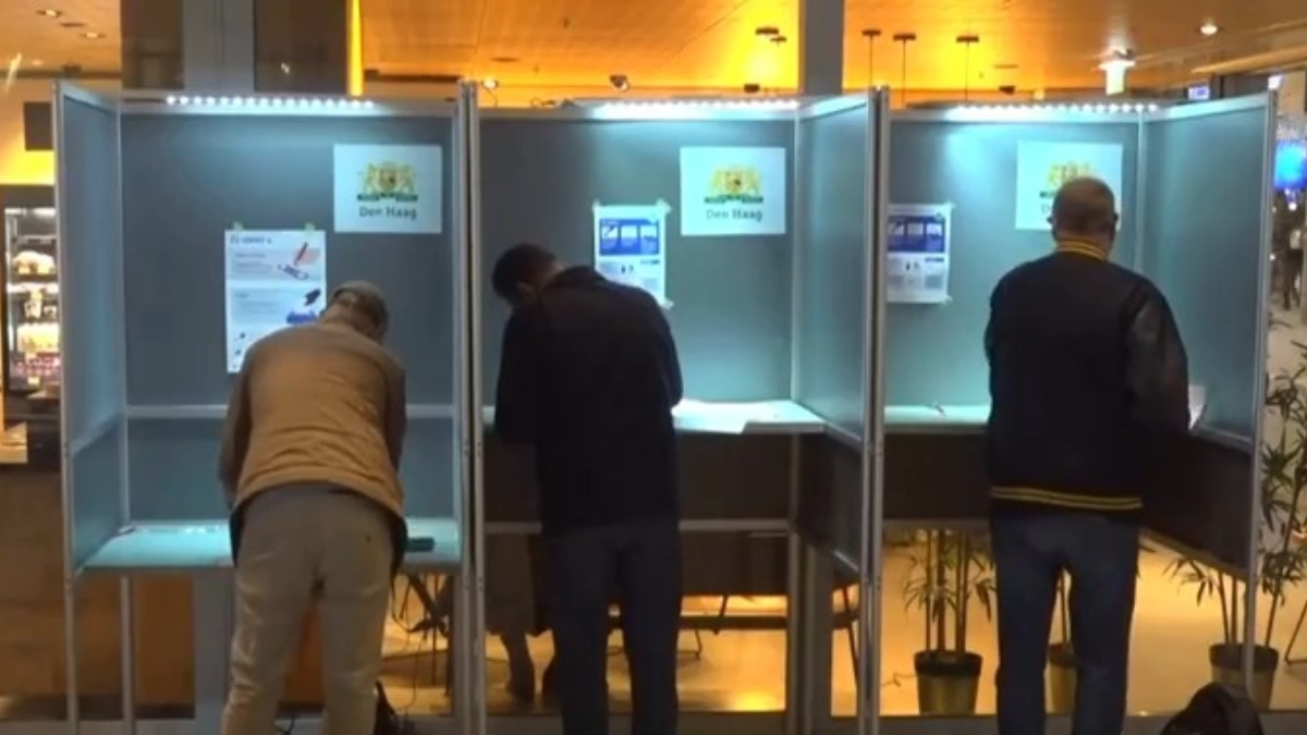 荷蘭週三提前大選 選民關注移民及住房短缺