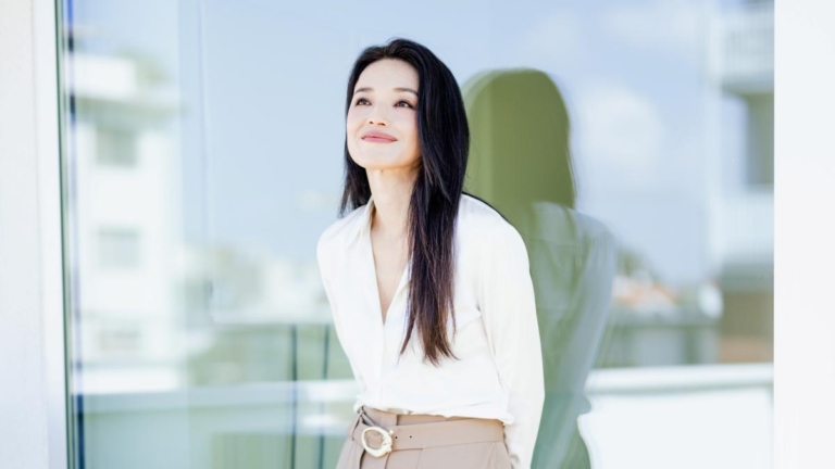 舒淇《女孩》在港首映 馮德倫一句話惹人淚崩