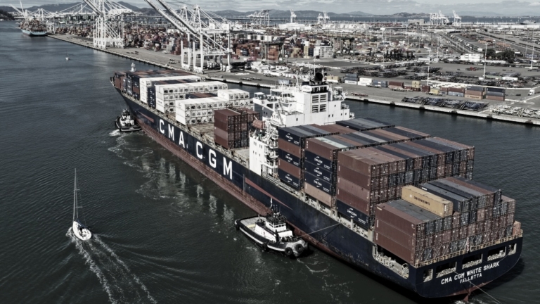 瑞士承諾對美投資2千億美元 美宣布關稅降至15%
