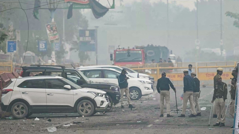 印度汽車爆炸數十人死傷 反恐部隊介入調查