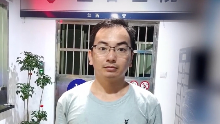 曾祕密組黨推翻中共 王一飛等六人遭重判