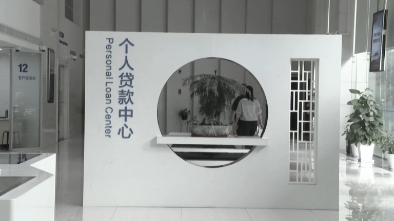 中國多家銀行賣房 推動房價下跌