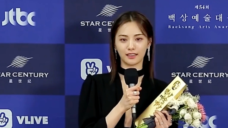 韓國女星NANA與母合力制伏歹徒 母親重傷一度昏迷