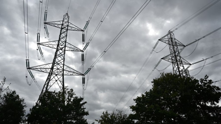 AI全球電力爭奪戰！科技巨頭卡位能源事業 5大賽道浮現
