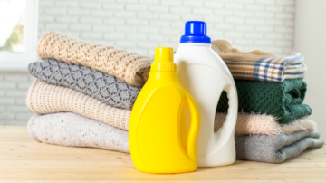 毛衣怎麼洗才對？清潔祕訣一次看