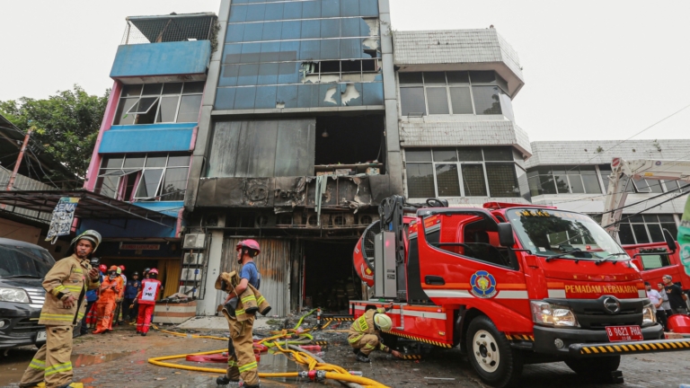 雅加達辦公大樓起火 至少22人不幸罹難
