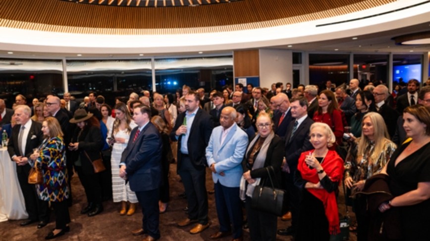 400多名美國政要和精英出席大紀元聖誕聚會