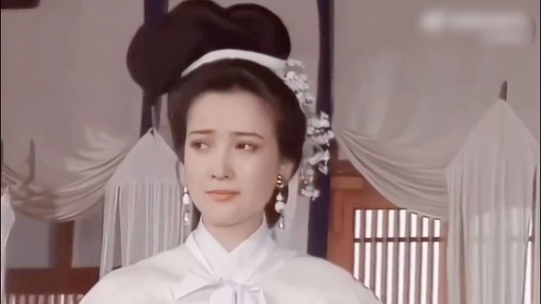 「古典第一美女」何晴去世 曾演過中國四大名著