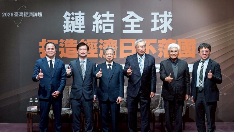明年景氣展望正面！美日台組「非紅供應鏈」抗中