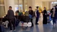 羽田機場鬧劇：大陸遊客辱罵台灣人惹眾怒（視頻）