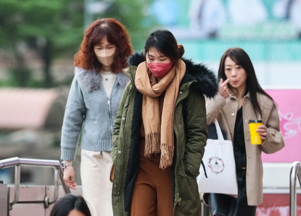 跨年通宵運行 北捷42小時不打烊 淡海輕軌加發班次