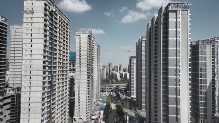 北京三度放寬購房條件 仍止不住房價下跌
