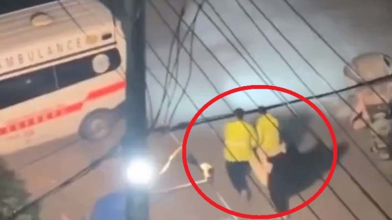 溫州女子深夜被從家中擡進救護車 嘶喊呼救（視頻）