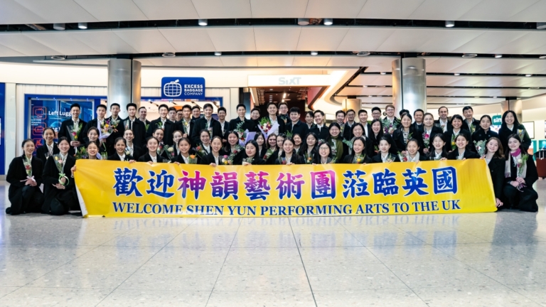 神韻蒞臨英國 粉絲喜迎 期盼心靈之旅