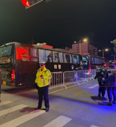 跨年夜中共如臨大敵 有人放煙花慶祝遭追捕（視頻）