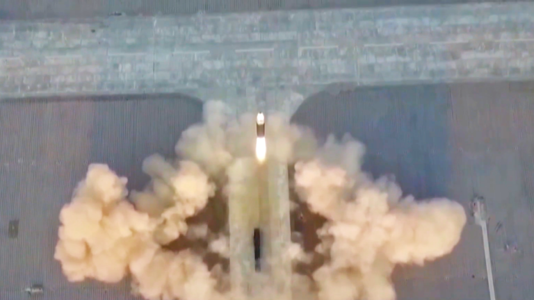 敏感時刻 朝鮮向日本海發射彈道導彈