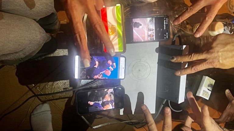 伊朗斷網半個月 當地人多管道突破信息封鎖