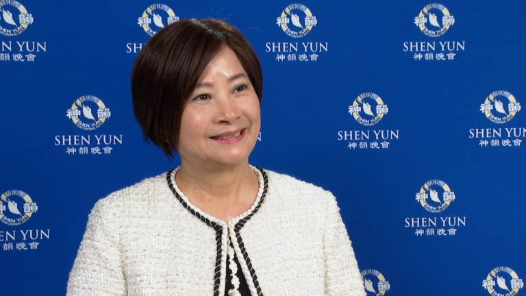 企業主組團觀賞感動落淚：太晚認識神韻美好