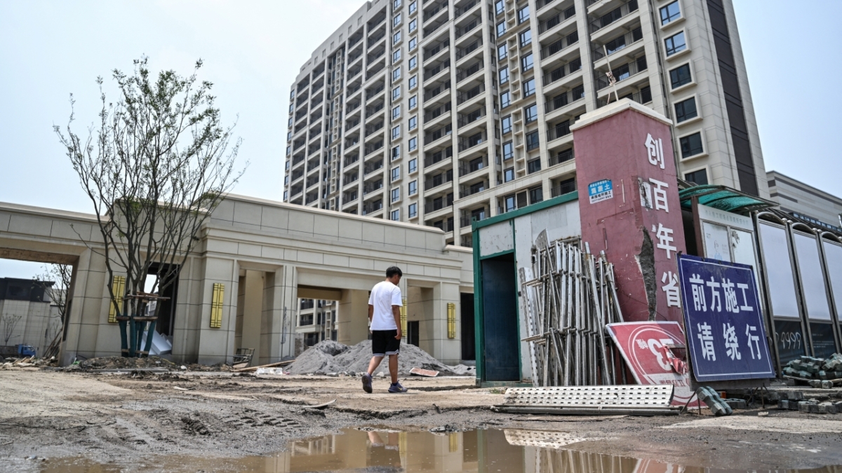 【禁闻】中国楼市危机加剧 上市房企亏损超600亿