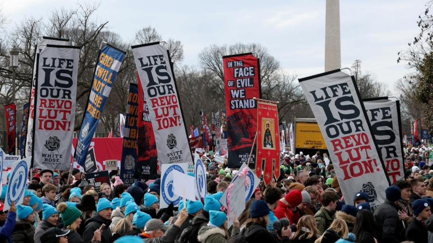 美首都舉行生命大遊行 川普再次强調恢復傳統