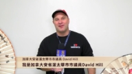 加拿大安省渥太华市市议员David Hill给观众拜年