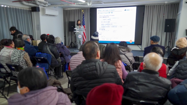 新唐人健保諮詢會 服務布魯克林社區獲褒獎