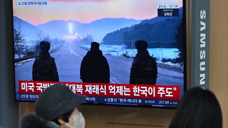 朝鮮發射多枚彈道導彈 美日韓加強戒備