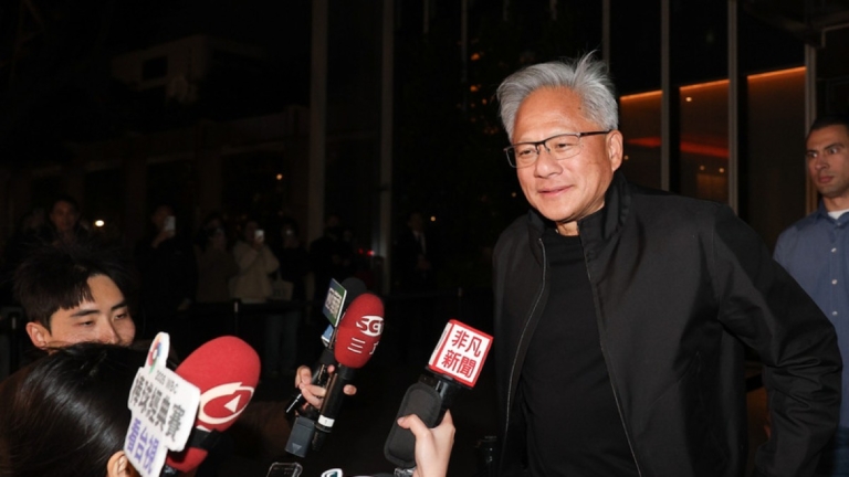 輝達北士科後再擴點？黃仁勳擬於台北設第二總部
