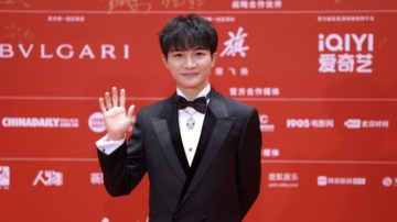 遭王祖藍挑戰身高 大陸歌手周深幽默回應