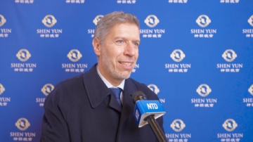 神韻傳遞善良 巴里律師：從始至終都感動不已