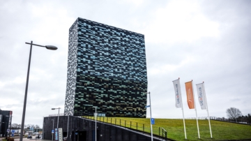 陷安世之爭 中國聞泰科技預告虧百億