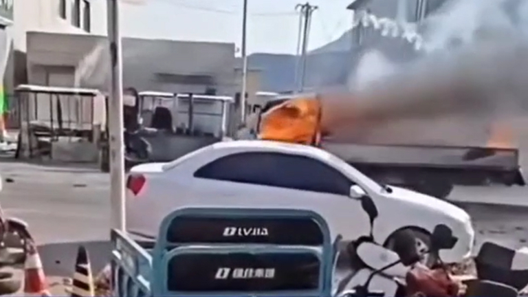 遼寧煙花爆竹連環爆炸 現場驚悚畫面流出（視頻）