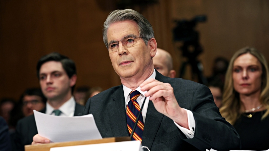 【更新】美財長：伊朗領導人正「瘋狂」轉移資金