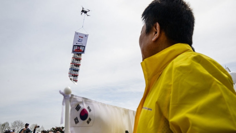 韓無人機越界飛朝鮮 警突查情治單位執行扣押令
