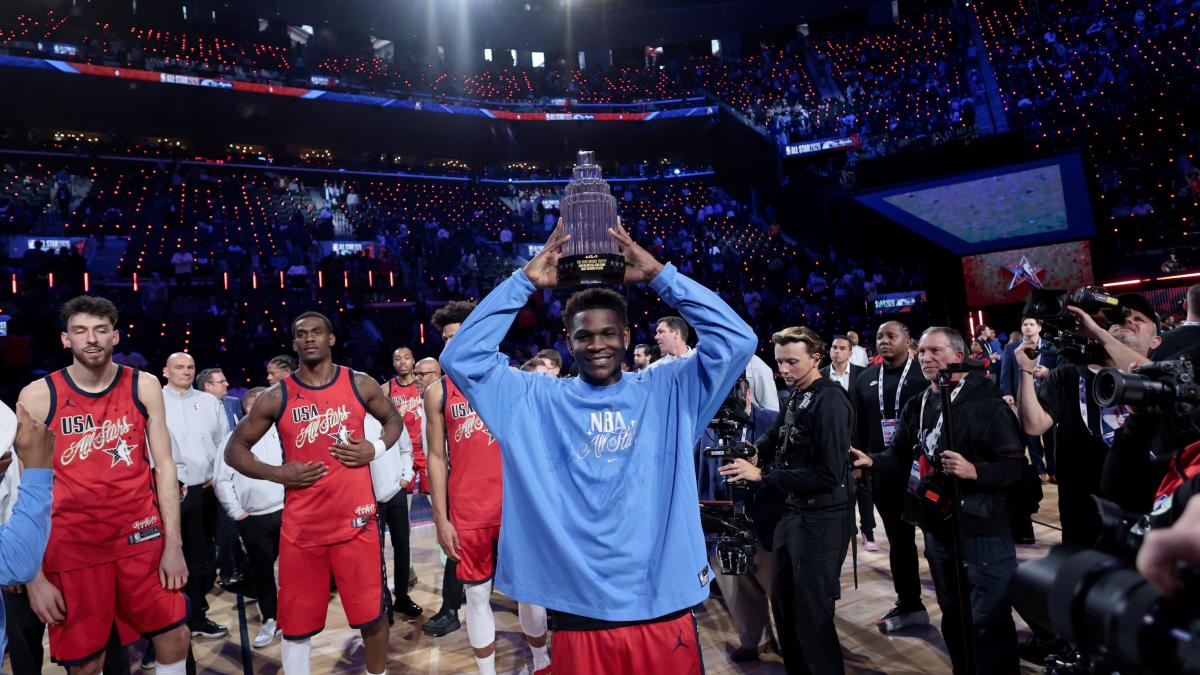 NBA：全明星賽改制 星辰隊擊敗條紋隊奪冠