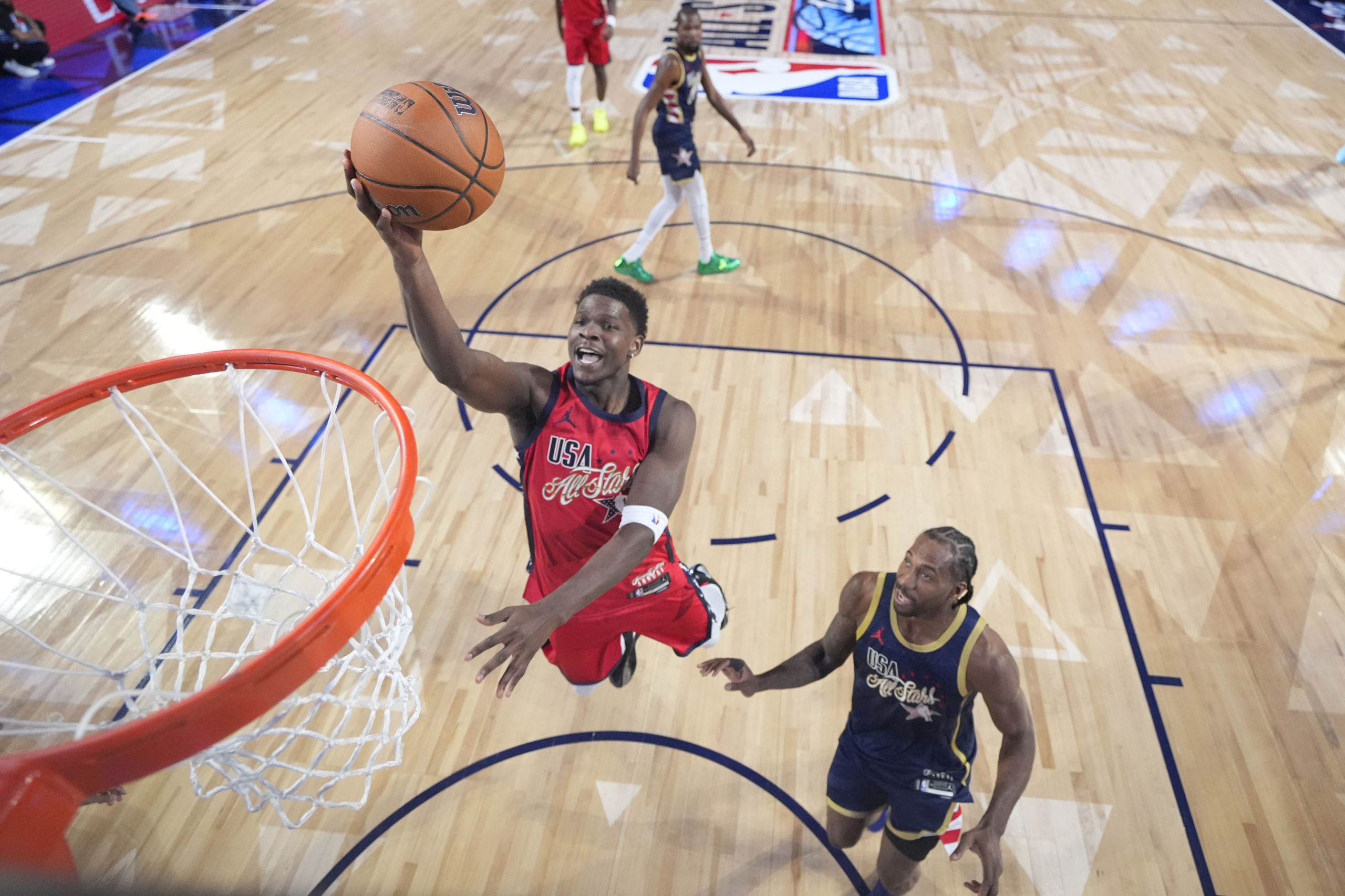 NBA：全明星賽改制 星辰隊擊敗條紋隊奪冠