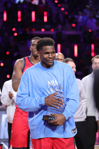 NBA明星賽美國之星奪冠 愛德華茲獲頒MVP