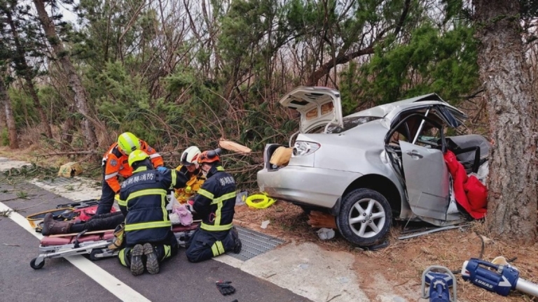 澎湖白沙赤崁村長夫婦車禍 送醫搶救不治身亡