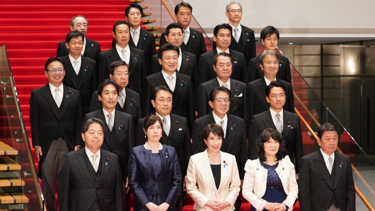 日相高市2.0內閣正式啟動 拼經濟強國防推修憲