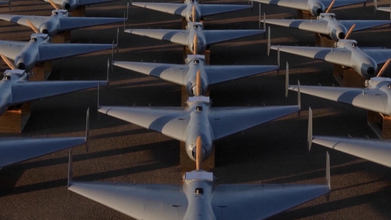 美軍12小時炸伊朗900次 首用單向攻擊無人機