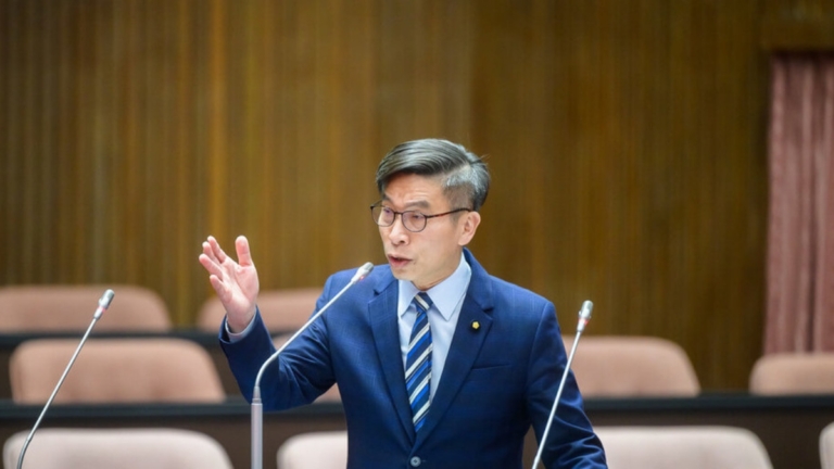 「讓蔣介石上場」引熱議 民進黨籲國民黨全力反共