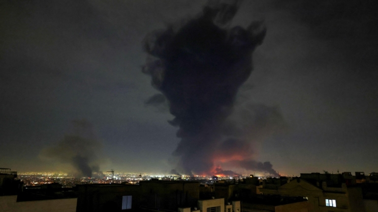 以軍50戰機逾百枚炸彈 炸毀哈梅內伊地堡影片曝光（視頻）