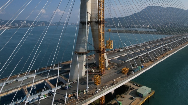 淡江大橋通車前暖身 路跑野餐搶先登橋賞河景