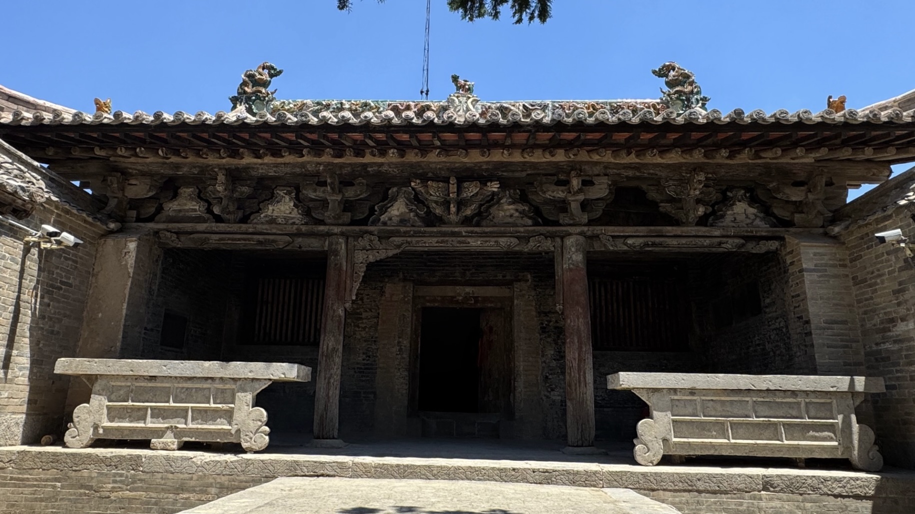 近日,位於山西平順縣的夏禹神祠十年前丟失的「元明三彩琉璃龍紋構件」在大陸二手交易平台公開售賣。(網絡截圖)