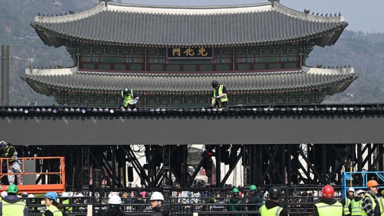 BTS回歸演唱會21日登場 6700名警察嚴陣以待