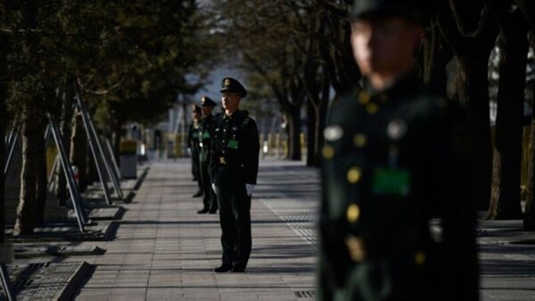 袁斌：究竟有多少「對黨懷有二心之人」？